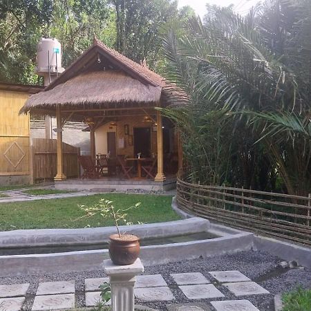 Pondok Sapta Sallaca Selat Zewnętrze zdjęcie